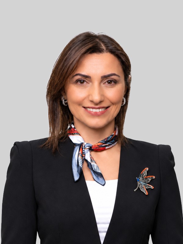Dr. Öğr. Üyesi İlknur ÇAKAR