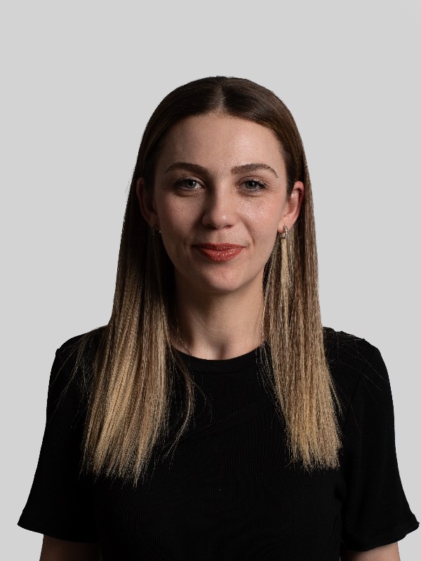 Dr. Seril Çakmak EKİNCİ